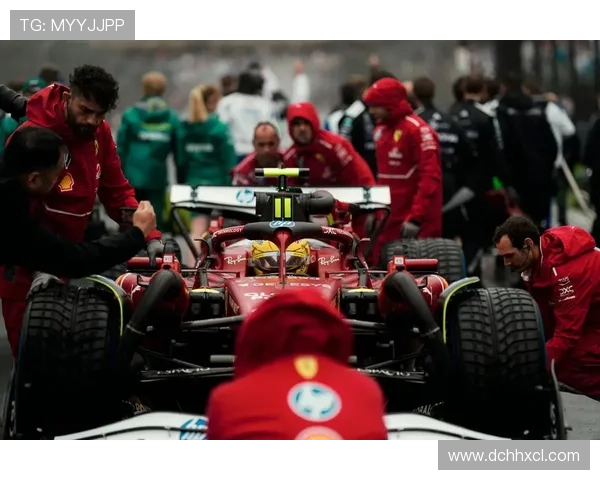 汉密尔顿超越勒克莱尔重返第四