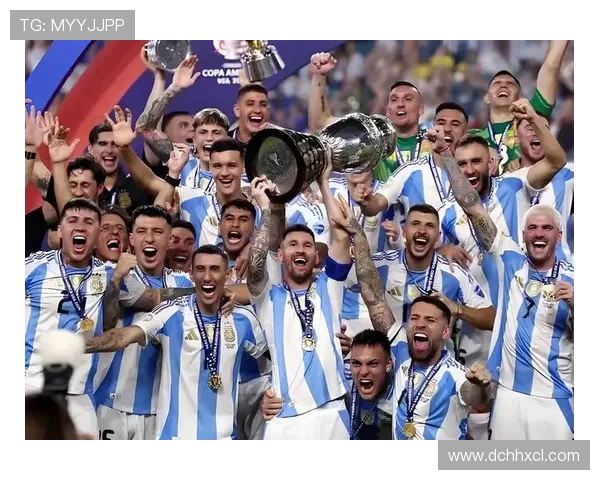 大罗：信任团结成就巴西世界杯